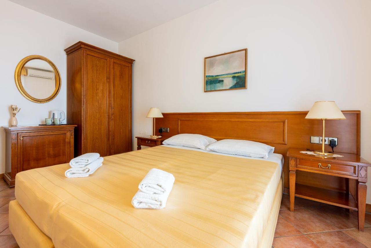 Guest House Agava Crikvenica Eksteriør bilde